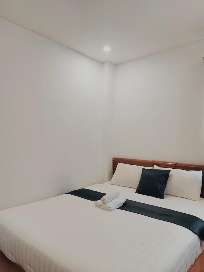 Twins Hotel Ho Chi Minh City Exterior photo