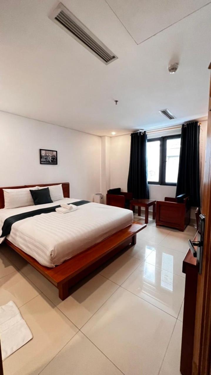Twins Hotel Ho Chi Minh City Exterior photo